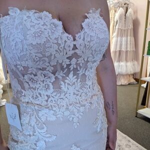 Justin Alexander Signature Wedding Dress